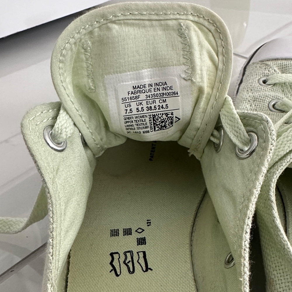 Perfect Easter outfit must have- Converse Mint Green Canvas Sneakers - Picture 6 of 11